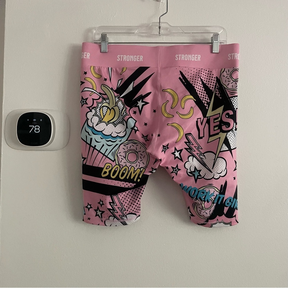 Stronger Pink Graphic Shorts XL